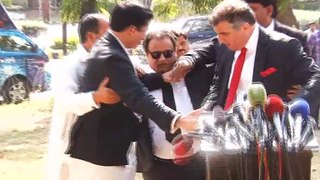 Danyal Aziz and PTI's Lawyer fight it out to address to media first