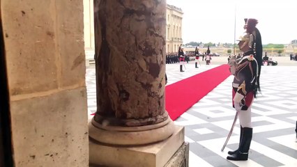 Emmanuel Macron accueille Vladimir Poutine à Versailles