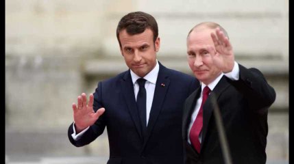 Premier tête-à-tête Macron-Poutine à Versailles