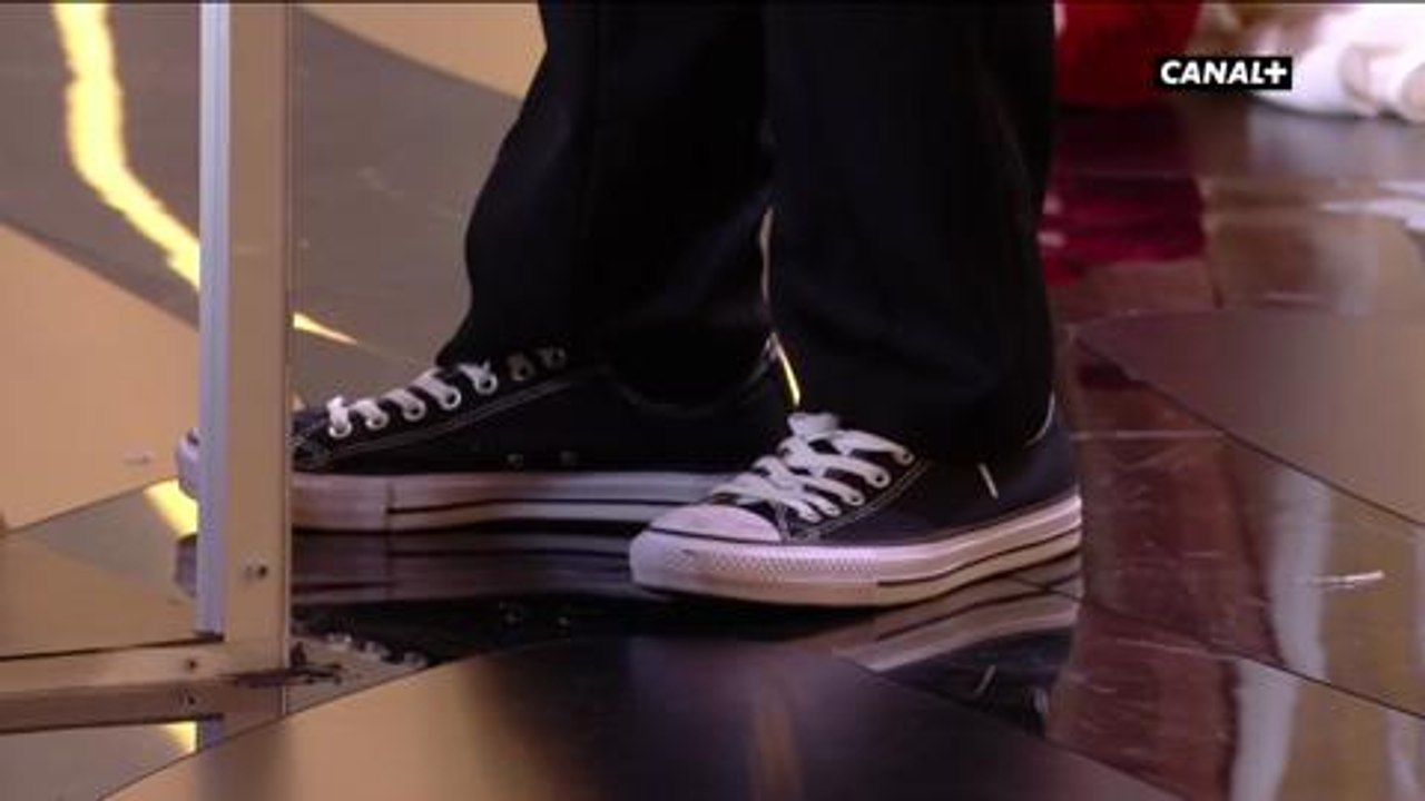 Festival de Cannes 2017 : les chaussures surprenantes de Joaquim Phoenix