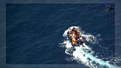 Rescatan a 34 migrantes de embarcación en llamas en España