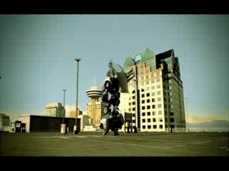 Citroen c4 transformer dancing robot