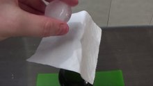How To Open a Bottle Without a Bottle Opener-bTpsI