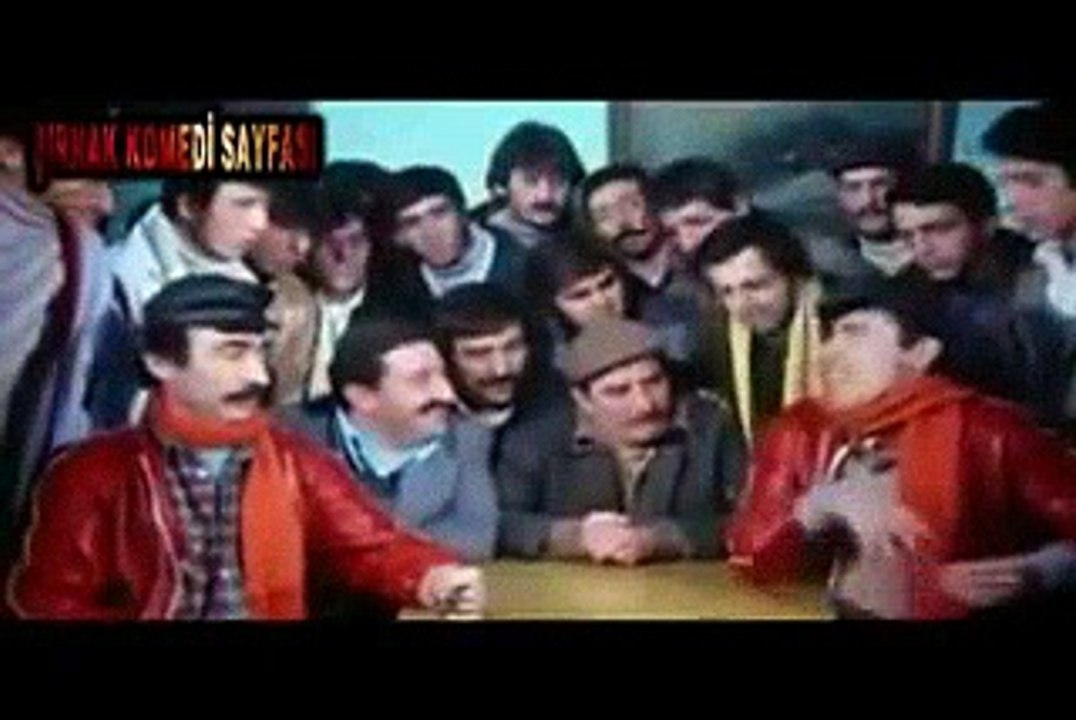 Şakir Çiçek Abbas atışma Kürtçe :)
