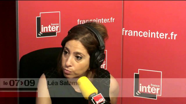 Bernard Cazeneuve sur Jean-Luc Mélenchon : Il stérilise par sa parole tout ce qu'il touche.