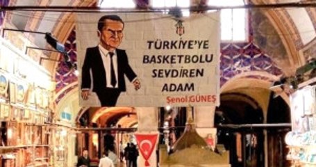 Beşiktaşlı Taraftarlar, Fenerbahçe'nin Euroleague Şampiyonluğuna Gönderme Yaptı