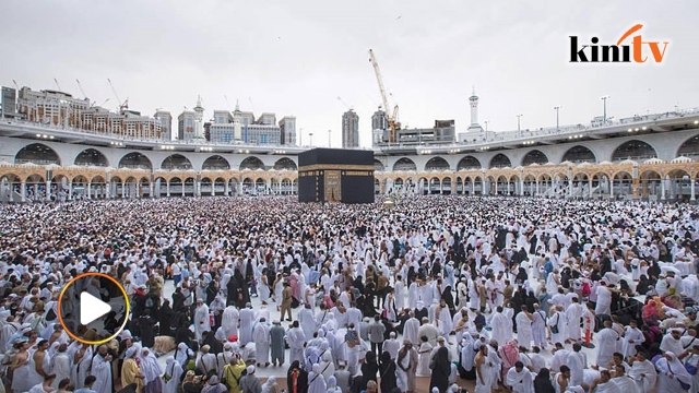 Suasana mataf penuh dengan jemaah ketika Ramadan 1438 Hijrah