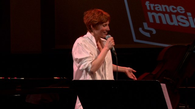 As time goes by par Isabelle Georges - 42e Rue