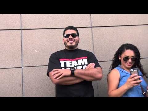 MIGUEL COTTO & CANELO FANS at Shoe Palace To Meet Cotto EsNews Boxing