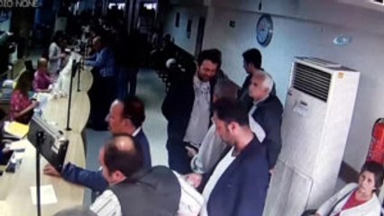 Film Gibi Senaryo Kuran Oto Dolandırıcıları Kamerada