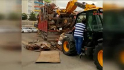 Diyarbakır'da Piyasa Değeri 1 Milyon 739 Bin Lira Olan Kaçak Sigara Ele Geçirildi