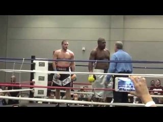 2-0 fighter vs 4-24 fighter - EsNews Boxing