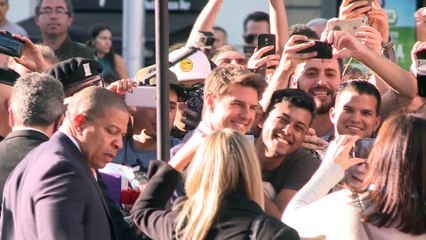 Tom Cruise revoluciona Madrid en la premiere de 'La Momia'