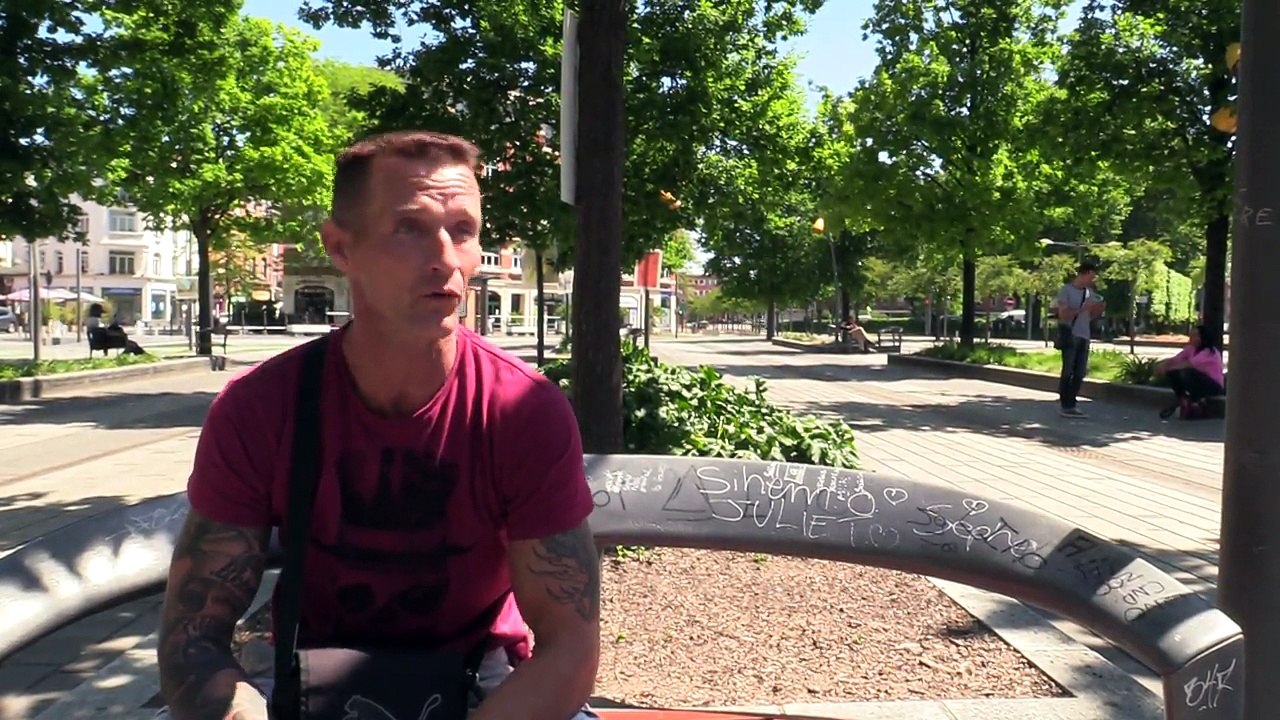 135.3 DB : 20 ans après, le héros de Strip-Tease est de retour