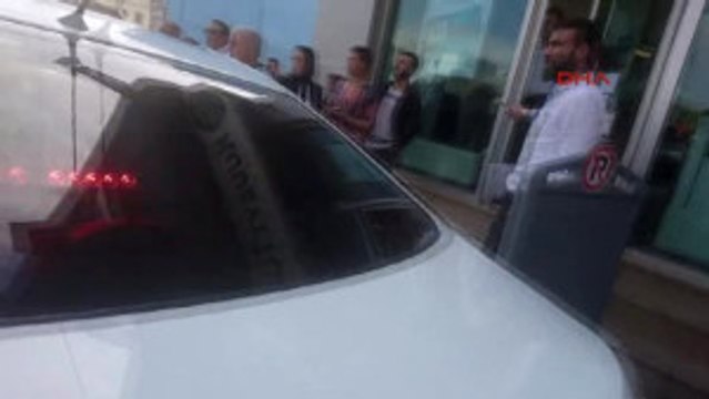 Polislere Polis Gelsin Diyerek Direndi