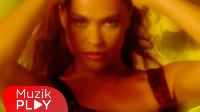 Hülya Avşar - Yürü Ya Kulum