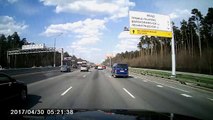 Idiot Drivers - Dashcam Video Show. Driving Fails Vehicles & Road Rage in Traf