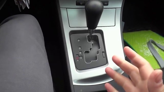 How To Shift Gears In An Automatic Car-Driving Tutor