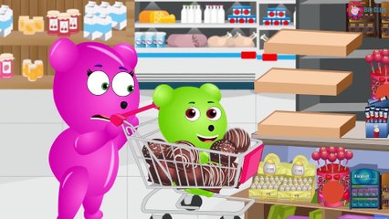 Mega Gummy Bear Broken Leg! Gummy Bear Crying   Finger Family Song Nursery Rhyme