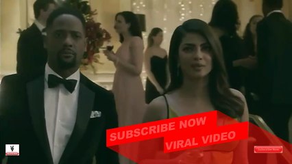 Priyanka chopra new hot cleavage show -Hd