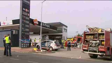 Un muerto y un herido en una explosión en gasolinera de Barcelona