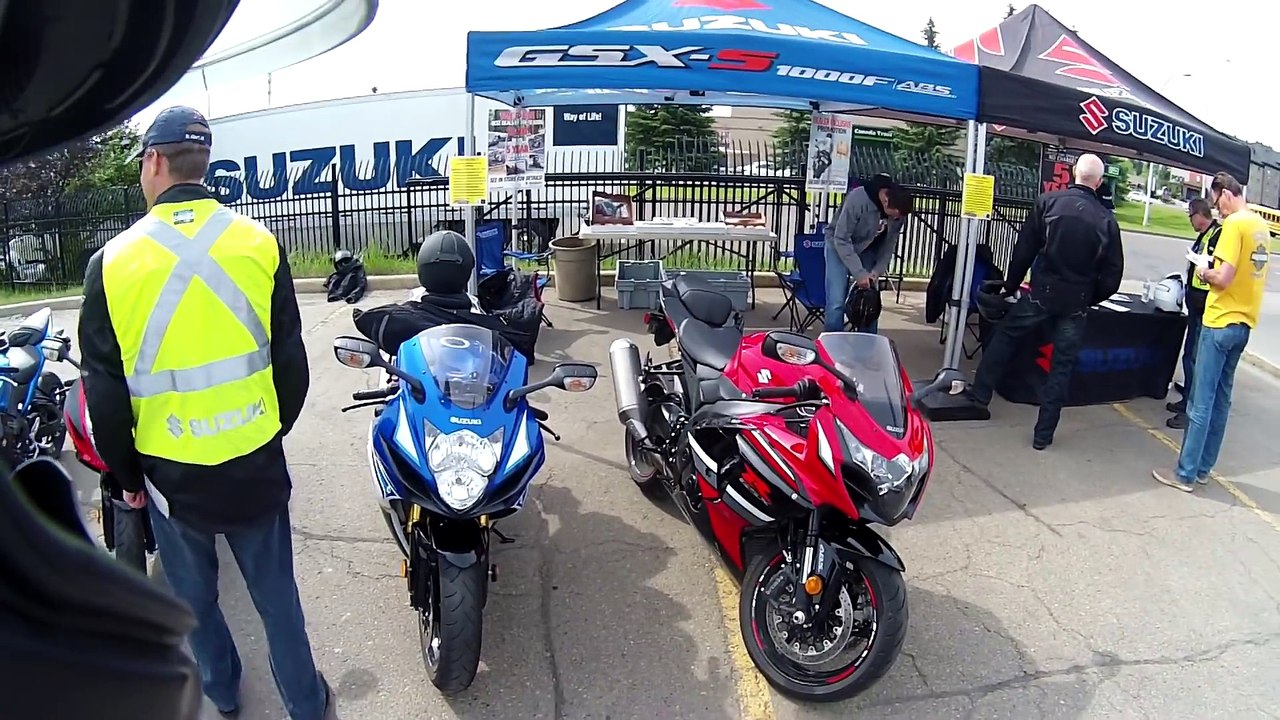 2016 Suzuki GSX-R1000 Review from Suzuki Demo Day