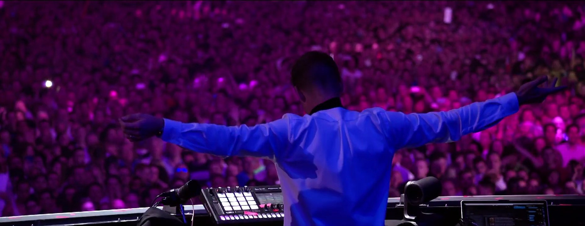 'Armin Only' Live From The Johan Cruijff Arena - This is a test