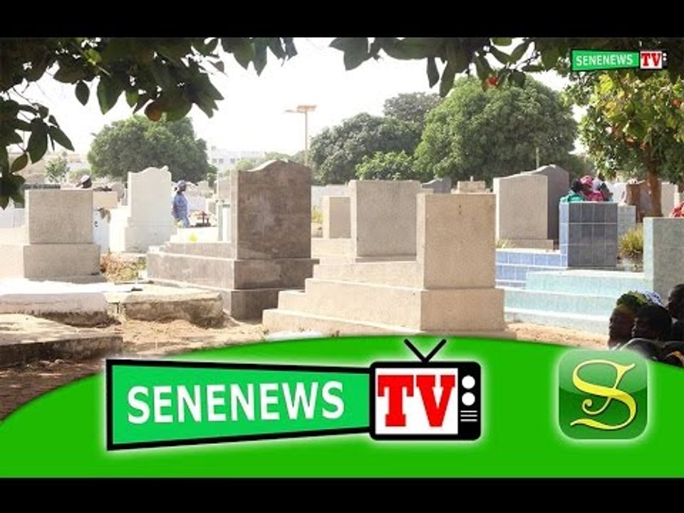 Toussaint:  au cimetière St Lazarre , recueille...