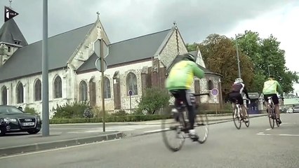 L'église de Saint-Etienne-du-Rouvray ouvre à nouveau ses portes-0AhXndxMTpY
