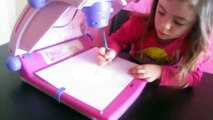 Proyector Para Dibujar Princesas Disney - Coloreando dibujos Infantiles   Juguetes Sorpres