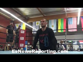 Sergey Krusher Kovalev push ups on fingers ! - EsNews Boxing
