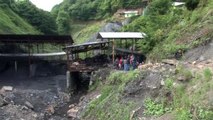 Maden Ocağındaki Göçük -Ailelerin Bekleyişi Sürüyor
