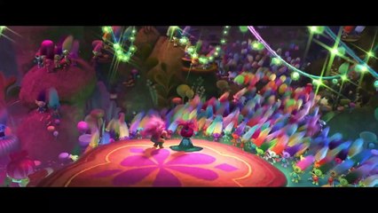 TROLLS  - Making of avec Louane Emera _ Partena