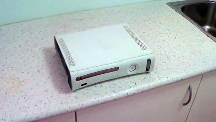 How To Build a Playstation 4-wffPwC8E7l4