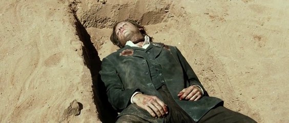 LONE RANGER - Tonto beerdigt John Reid - Filmclip - Disney-HH_x4DC6uwQ