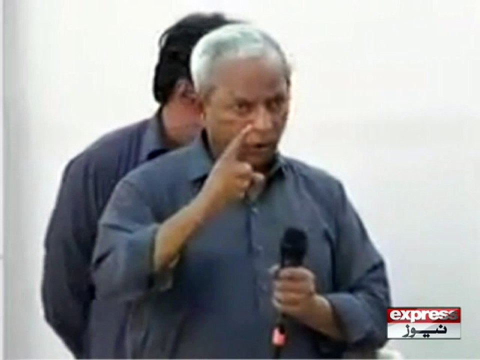 NEHAL HASHMI LASHES OUT