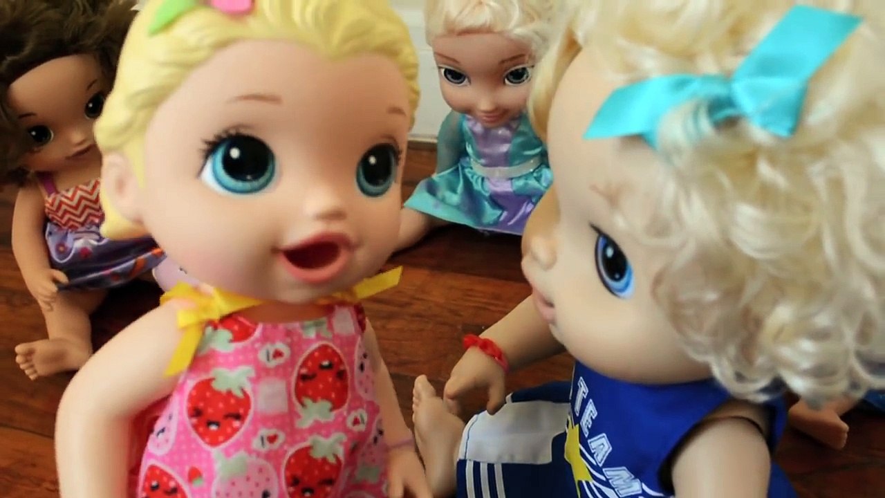 Baby Alive Molly 1st CHEERLEADING PRACTICE! - baby alive videos