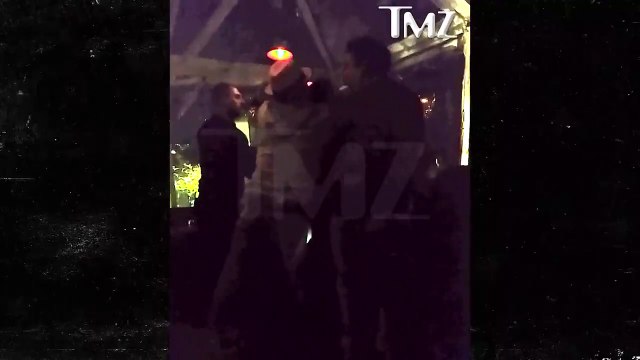 Jamie Foxx Attacked at Catch Restaurant _ TMZ-uqINTqX-2SE