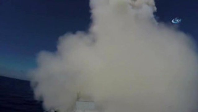 Rusya, Palmira'daki Deaş Hedeflerini Füzelerle Vurdu