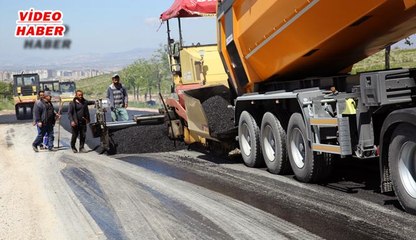 (31 MAYIS 2017) MELİKGAZİ ASFALTLAMA EKİPLERİ  TURAN’DA BOZULAN YOLLARI YENİDEN ASFALTLADI…