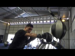 Josesito Lopez Power & Speed Working At Garcia Gym - EsNews Boxing