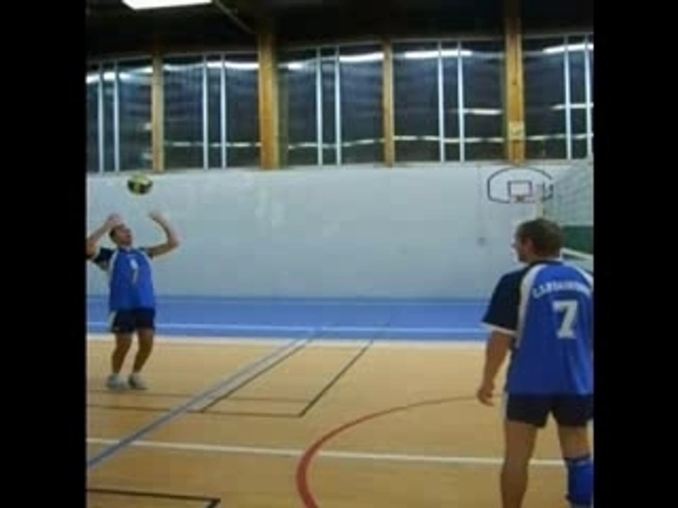 Attaque volley centre