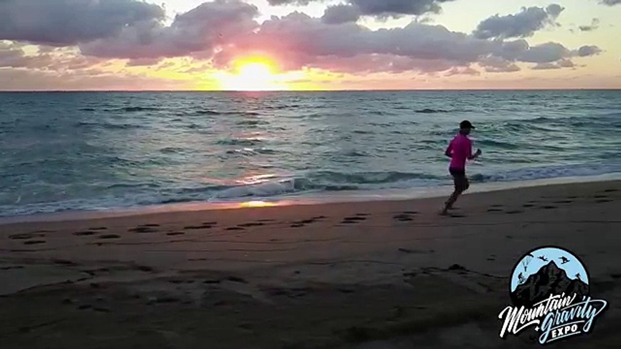 Sunrise Workout with Mountain + Gravity Expo