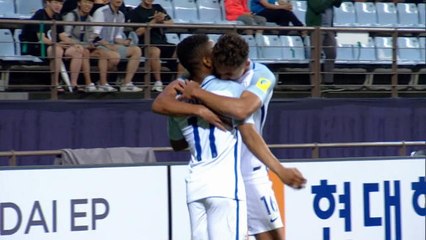 Double from Everton's Lookman sends England into quarters