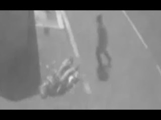 Roma - Scippa anziana e la scaraventa a terra, preso minorenne rom (31.05.17)