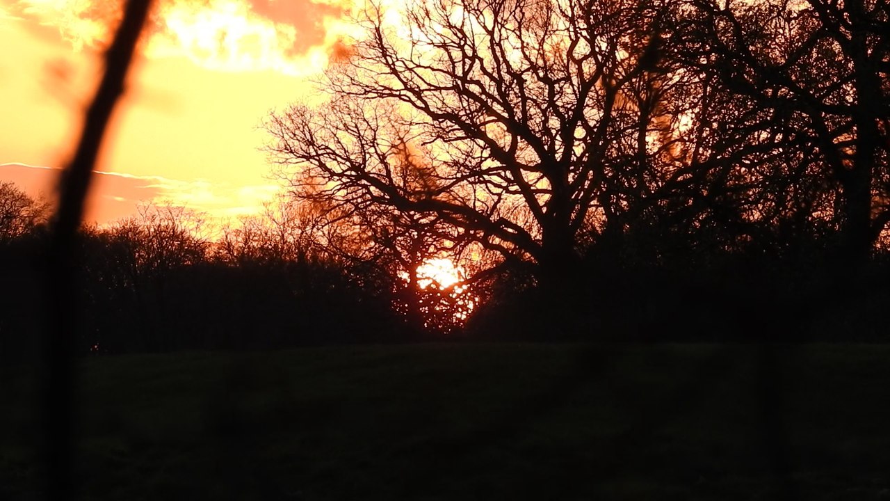 Sunset over Ifield Golf Course 5 April 2016