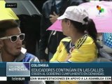Maestros de Colombia mantienen sus protestas en las calles de Bogotá