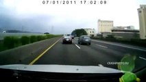 Car Crashes On Video Tire Explodes On The Highway