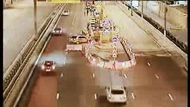 Fatal Car Crashes Videos Lack of Concentration