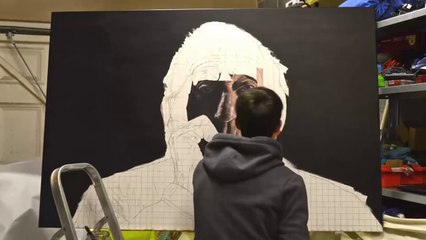 Peinture hyper réaliste d'un portrait géant à la main !